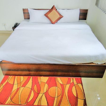 The Radiance Suites And Apartment Yeni Delhi Dış mekan fotoğraf