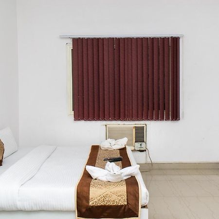 The Radiance Suites And Apartment Yeni Delhi Dış mekan fotoğraf