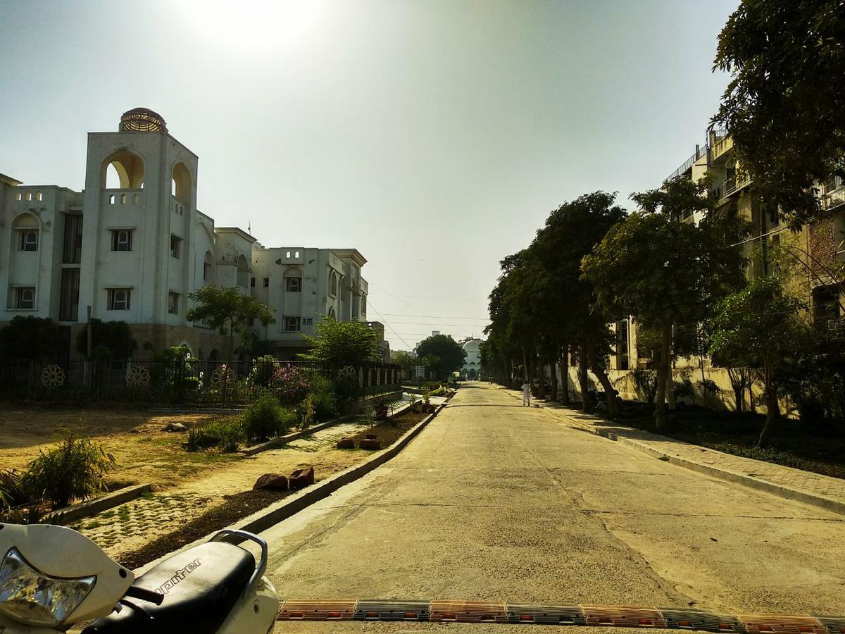 The Radiance Suites And Apartment Yeni Delhi Dış mekan fotoğraf