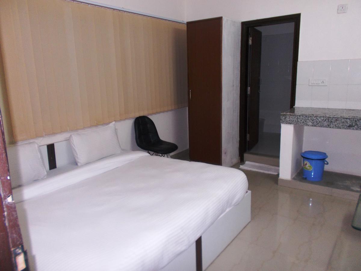 The Radiance Suites And Apartment Yeni Delhi Dış mekan fotoğraf