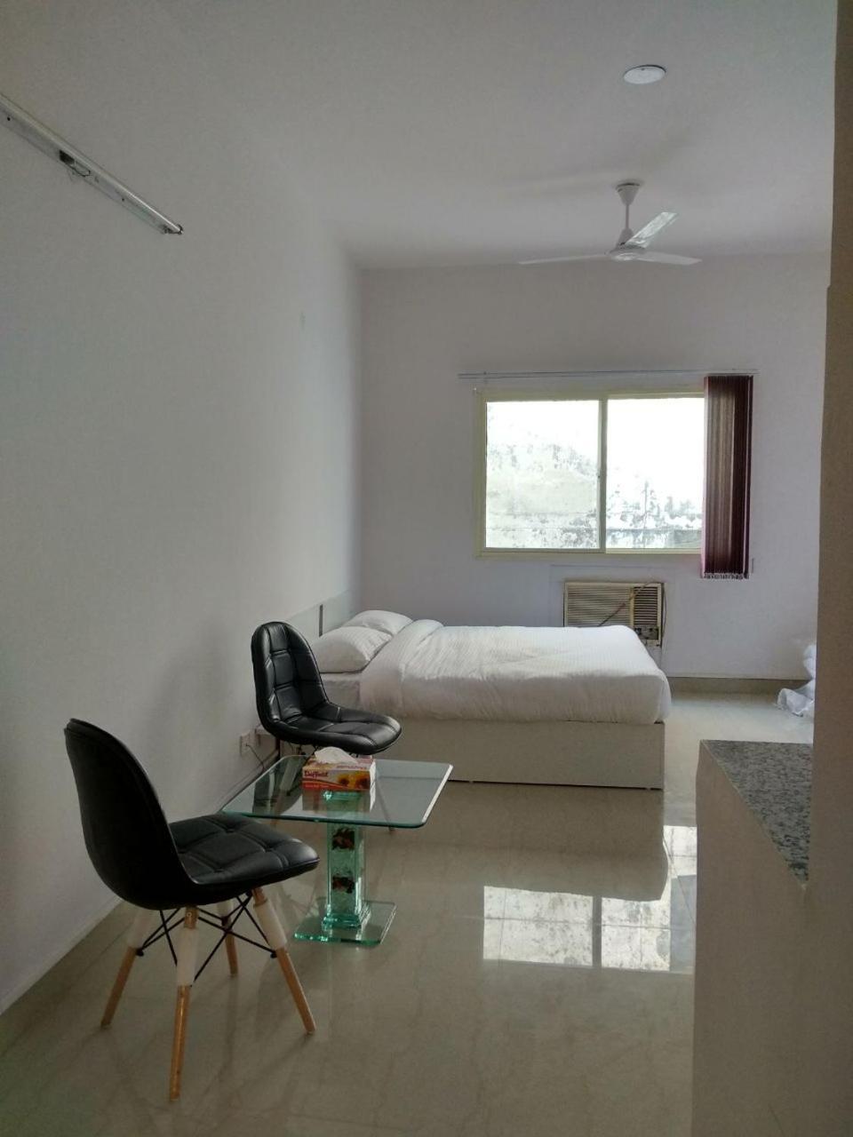 The Radiance Suites And Apartment Yeni Delhi Dış mekan fotoğraf