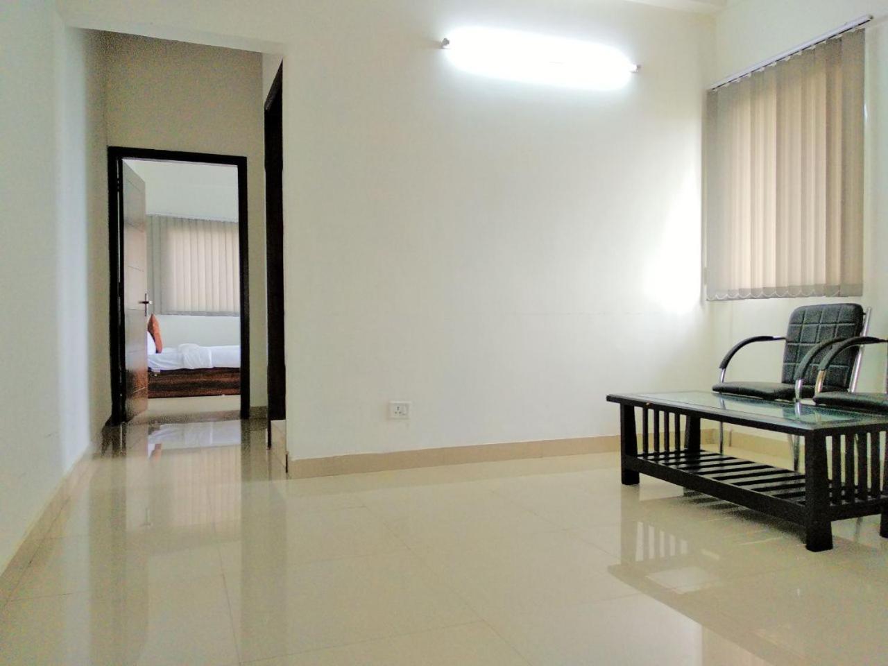 The Radiance Suites And Apartment Yeni Delhi Dış mekan fotoğraf