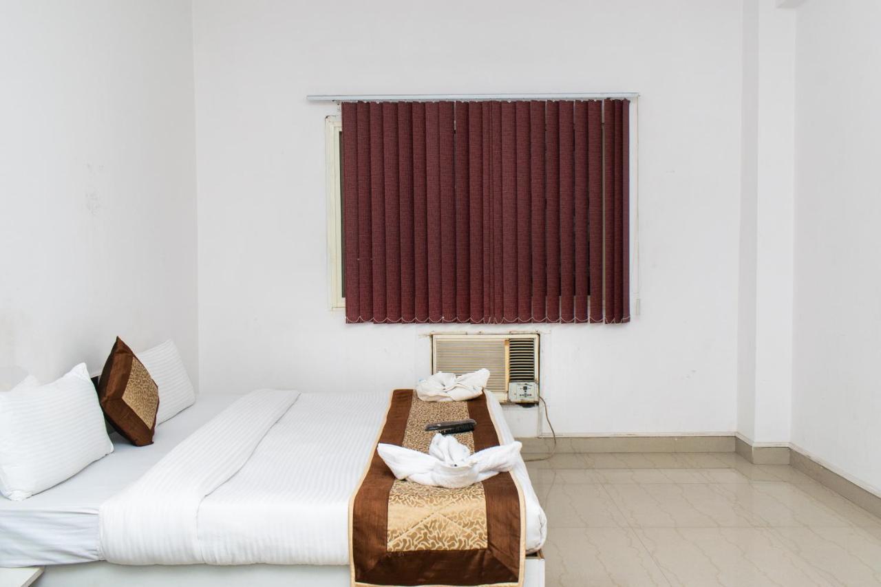 The Radiance Suites And Apartment Yeni Delhi Dış mekan fotoğraf