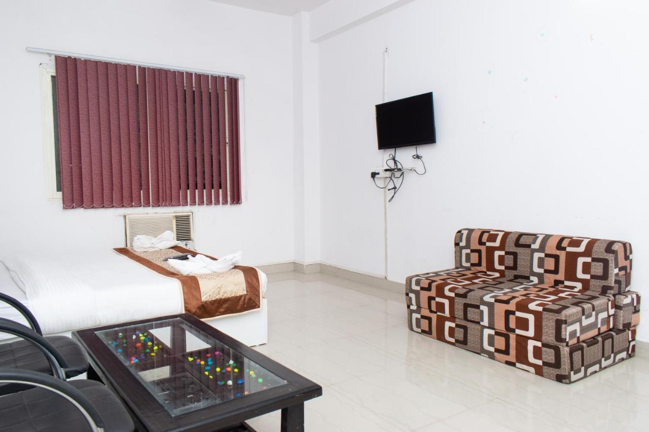 The Radiance Suites And Apartment Yeni Delhi Dış mekan fotoğraf